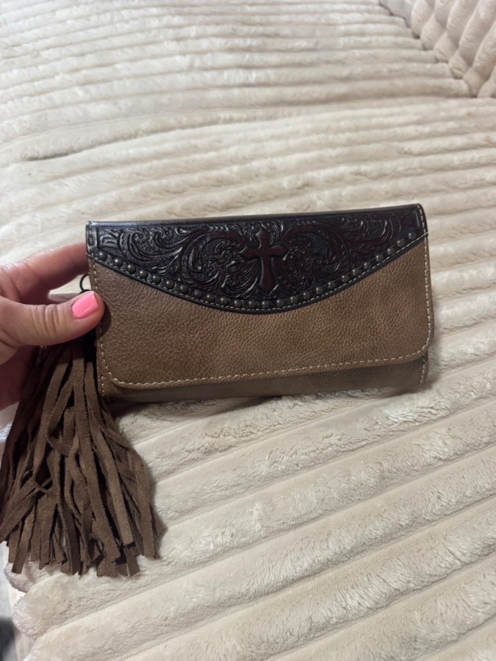 Blazin Roxx Brown Leather Cross-Accent Tassel Wallet Clutch